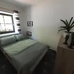 Lindenallee Apartamento Neu Poserin
