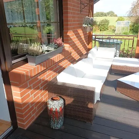 Appartement Lindenallee Neu Poserin